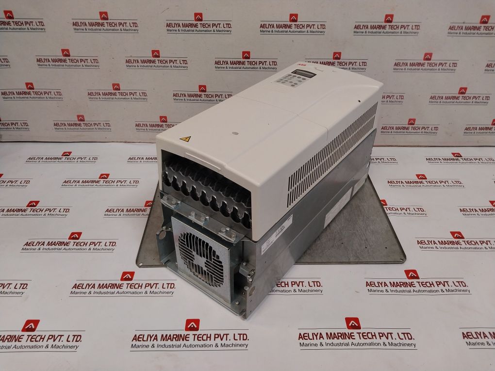 Abb Acs800-01-0140-5+C132 Drive Control Panel