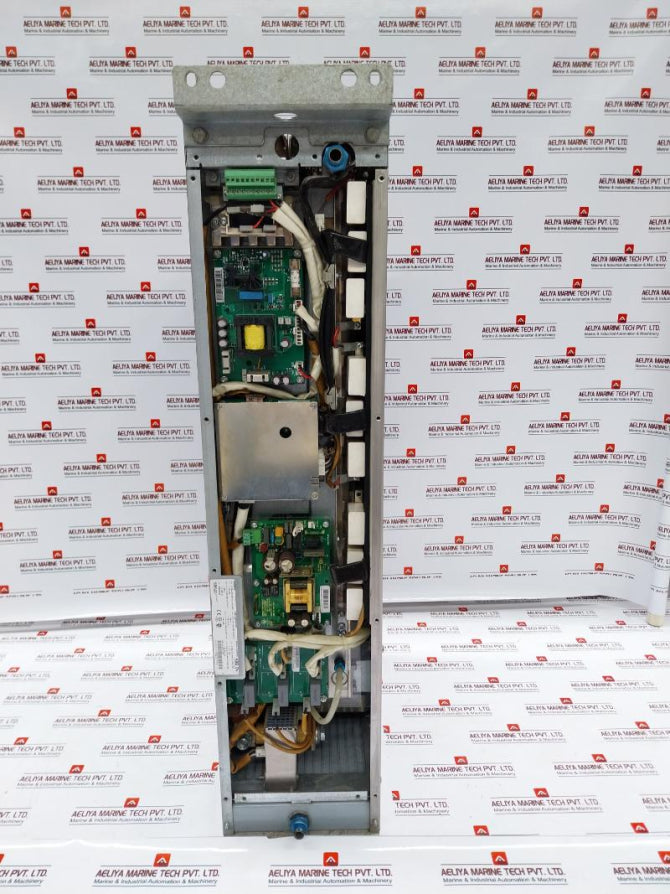 Abb Acs800-104Lc-0700-7+E205+Q950 Inverter Unit Module 709…976Vdc 700 Adc