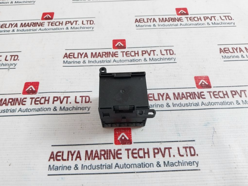 Abb B6-30-01 3 Poles Breaking Contactor 220/240V