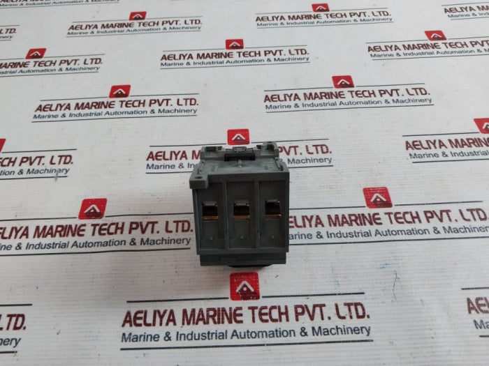 Abb Ot80F3 Disconnector 50…60Hz