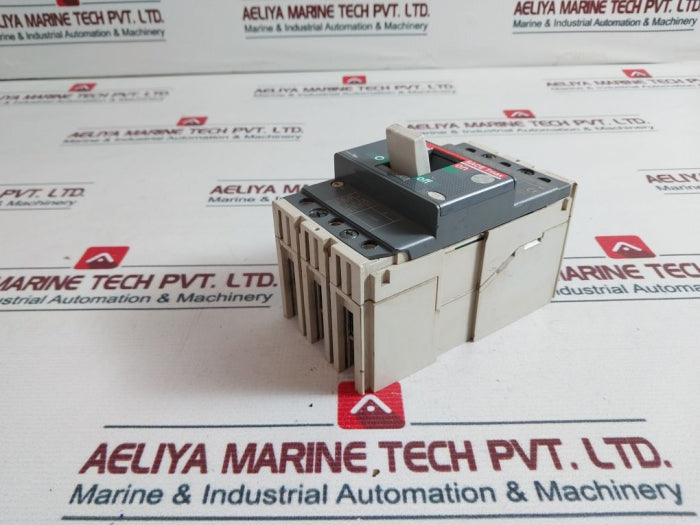Abb T1C 160 Circuit Breaker ~50-60Hz