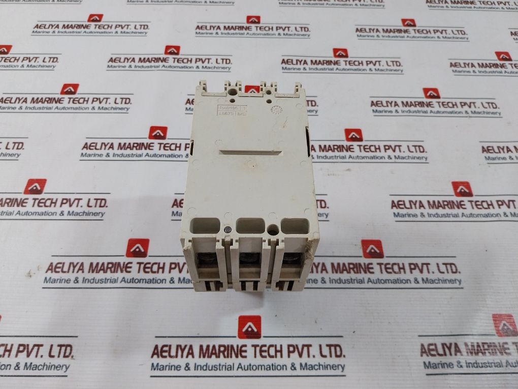 Abb T1C 160 Molded Case Circuit Breaker 50-60Hz – Aeliya Marine