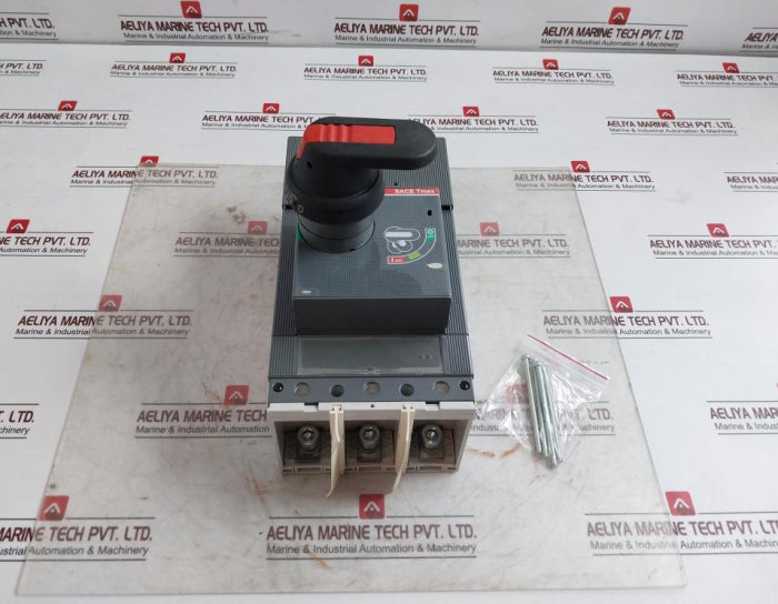 Abb T5H-d 400 3 Pole Unit Circuit Breaker Sace 600V-50/60Hz 1Sda55018R1 275Lb-in