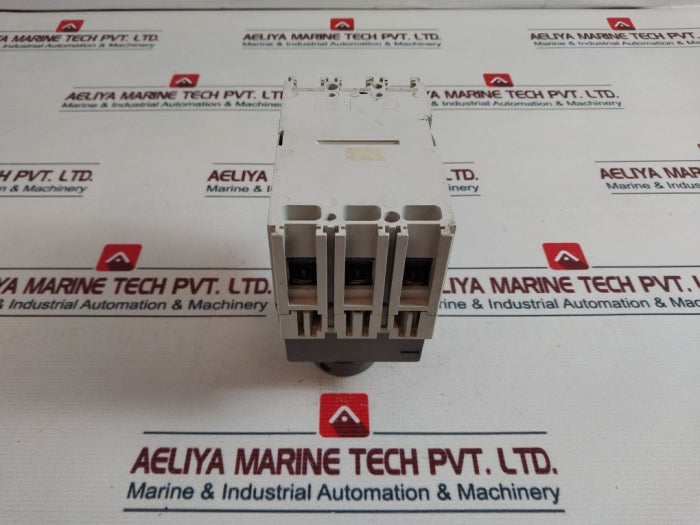 Abb Tmax T1N 160 Circuit Breaker