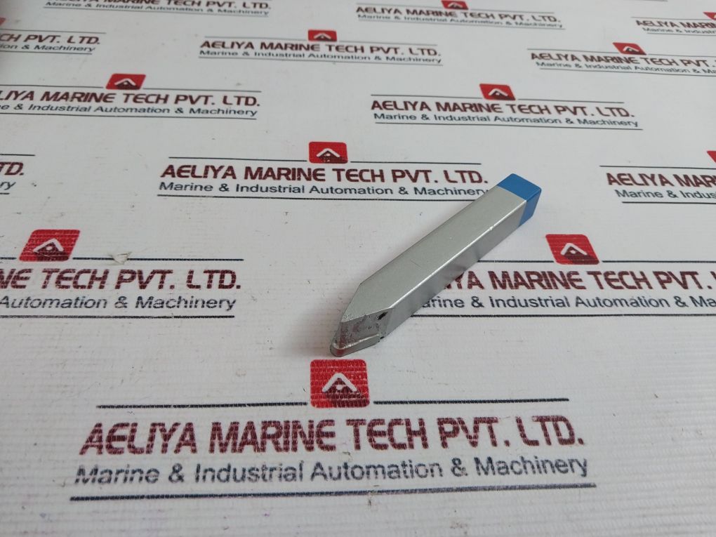 Adv Iso 14 1616 P30 Carbide Turning Tipped Tool