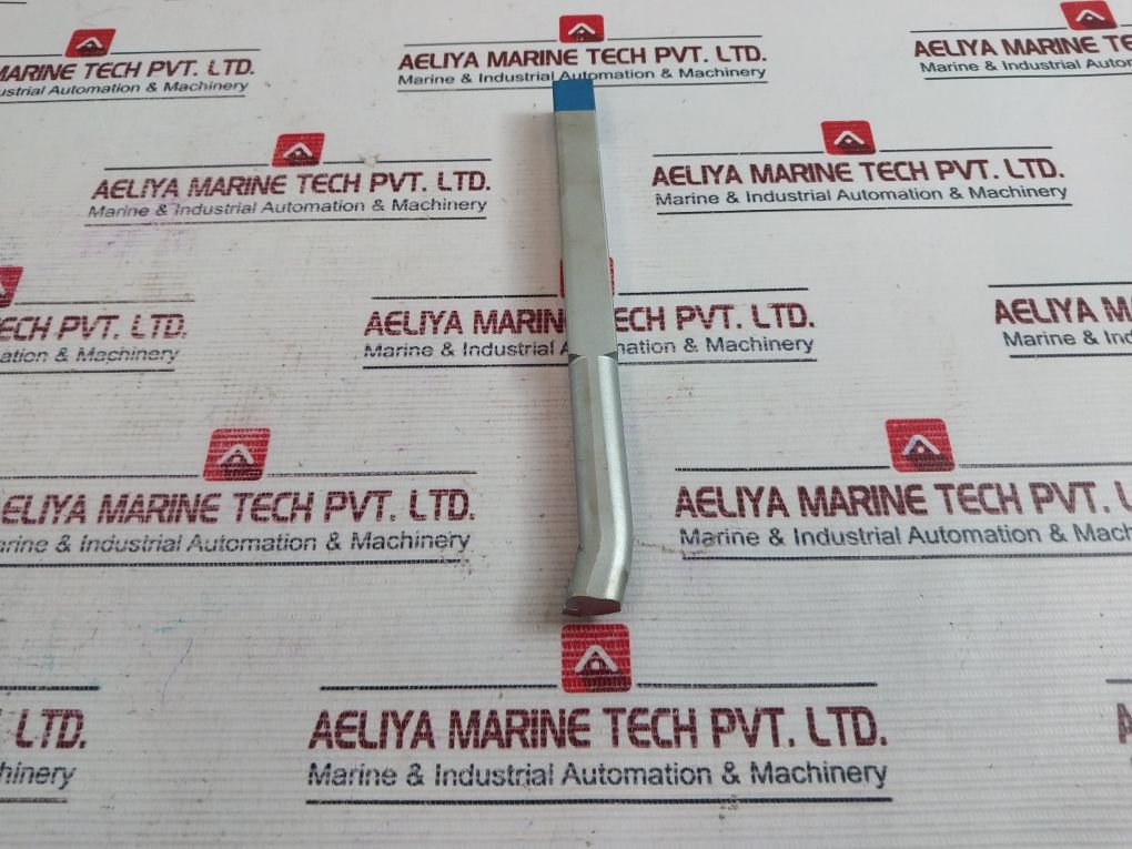 Adv Iso 8 R 16 16 P30 Carbide Tipped Tool