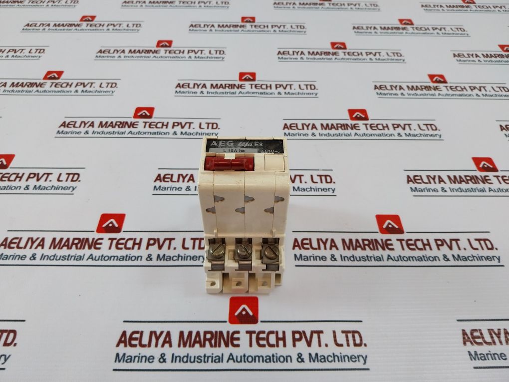 Aeg Elfa E8 Circuit Breaker 440V