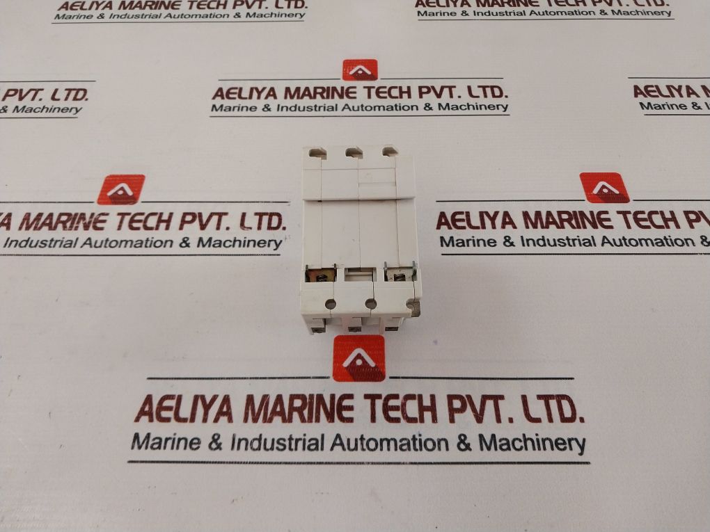 Aeg Nr 15-l10A Circuit Breaker 10000 3
