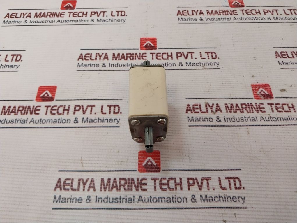 Aktieselskabet Lk-nes 171 A 4209 Fuse 25A 500V