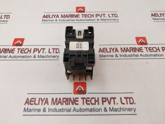 Allen-bradley 100-a24Nd31 Contactor Bs 5424