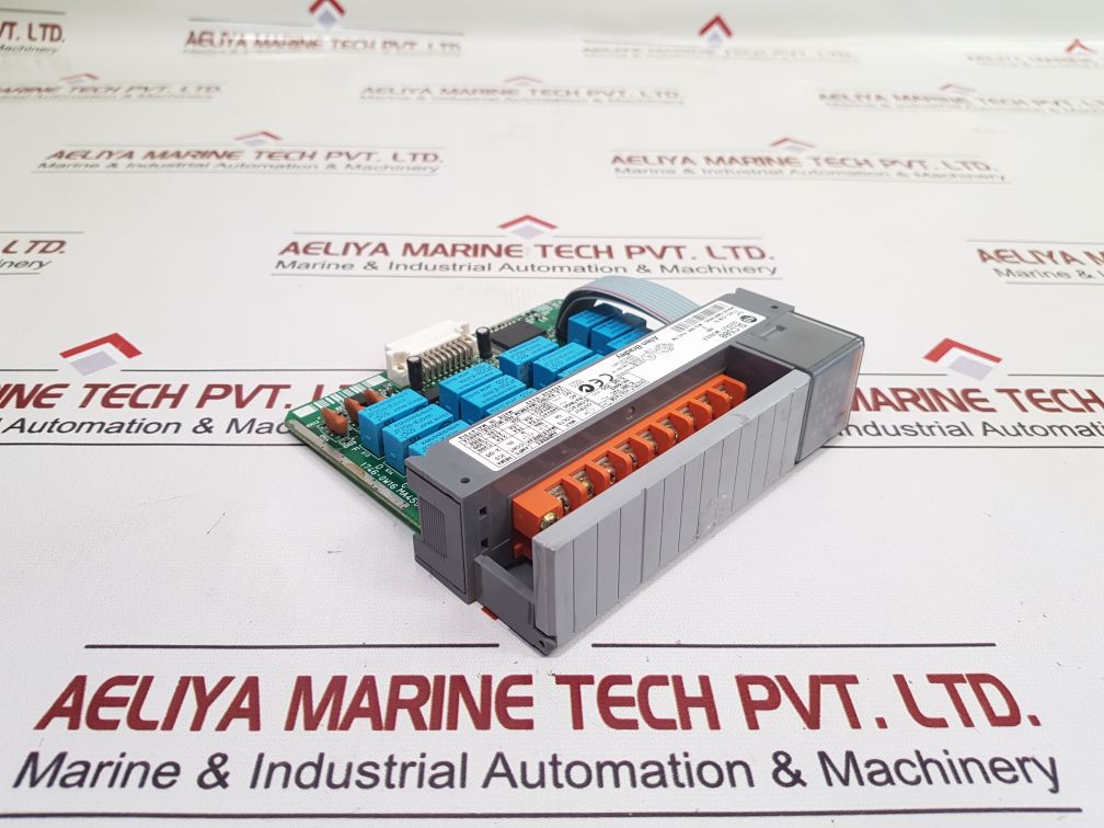 Allen-bradley Slc500 1746-ow16 Output Module Ser: D