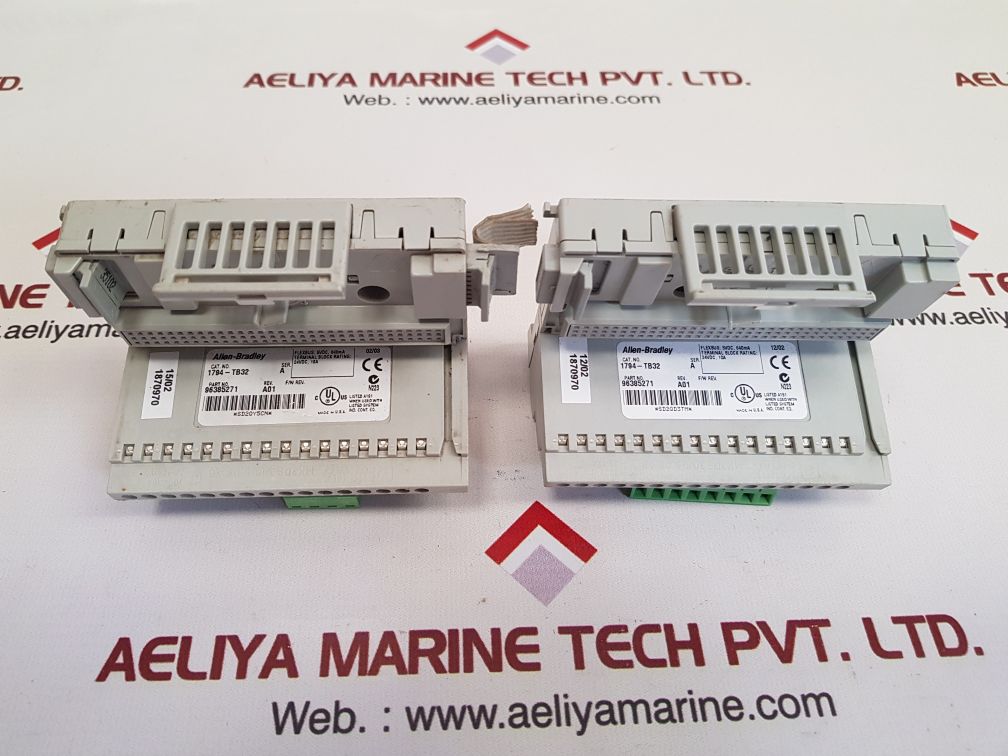 Allen-bradley 1794-tb32 Series. A 96385271 Terminal Block Base Rev. A01