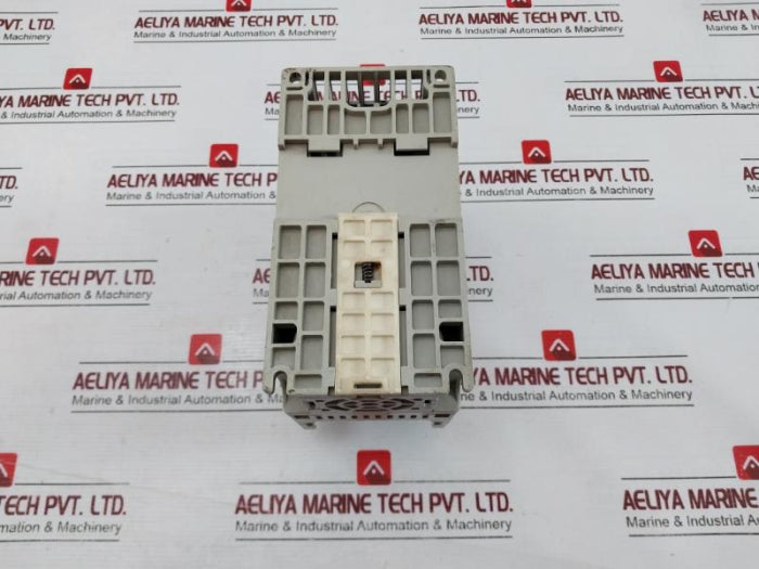Allen-bradley 22A-a2P3N114 Series A Ac Drive 0.4Kw/0.5Hp 180-264 100Ka