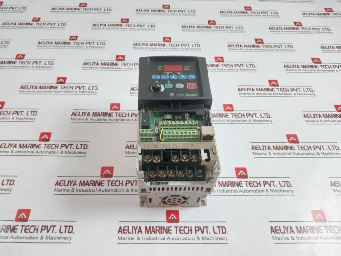 Allen-bradley 22B-a2P3N104 Powerflex 4 Ac Drive 0.4Kw 180-264V (Not Working)