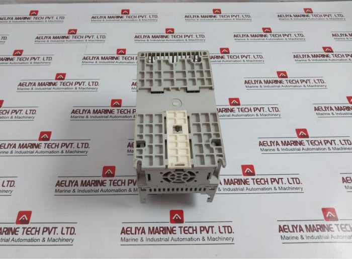 Allen-bradley 22B-a8P0N104 Powerflex 40 Drive 1.5Kw 2Hp Ip20/Ip30 240V 18A