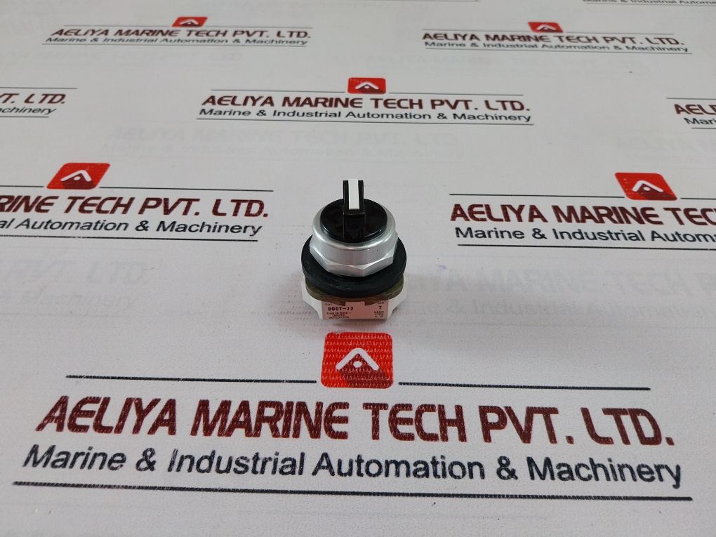 Allen-bradley 800T-j2A Selector Switch 3 Position 6B-03E