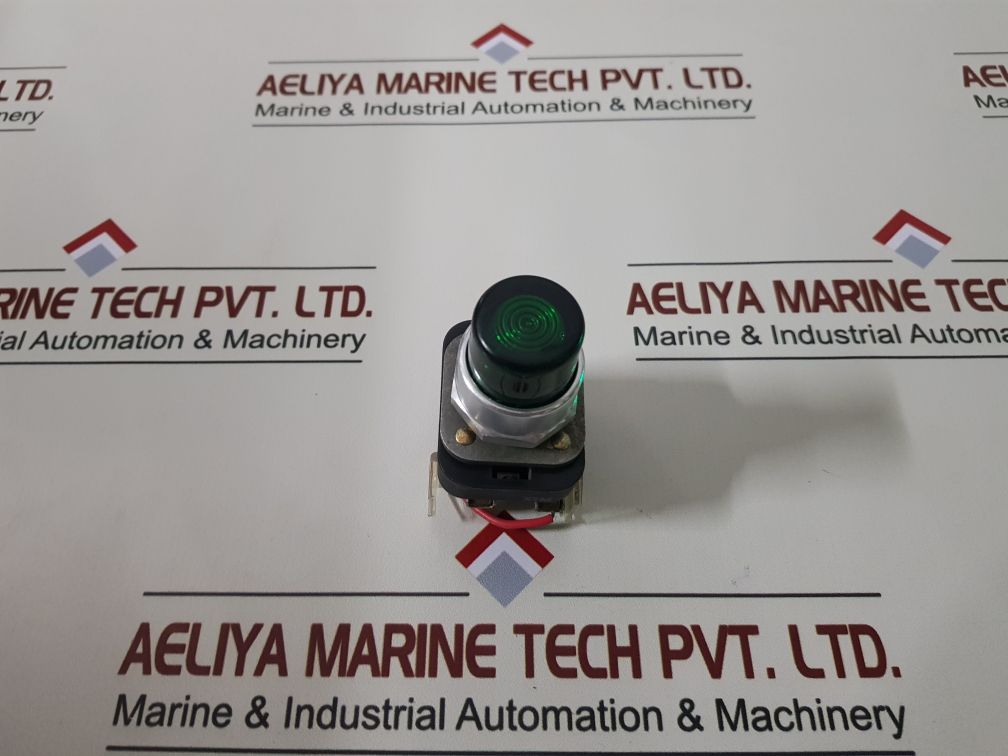 Allen-bradley 800T-pt16 Ser.T Green Push Button 120V