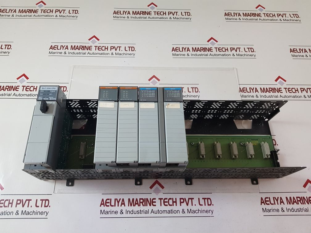 Allen-Bradley SLC 5/04 CPU & 1746-OX8 Module Rack – Aeliya Marine