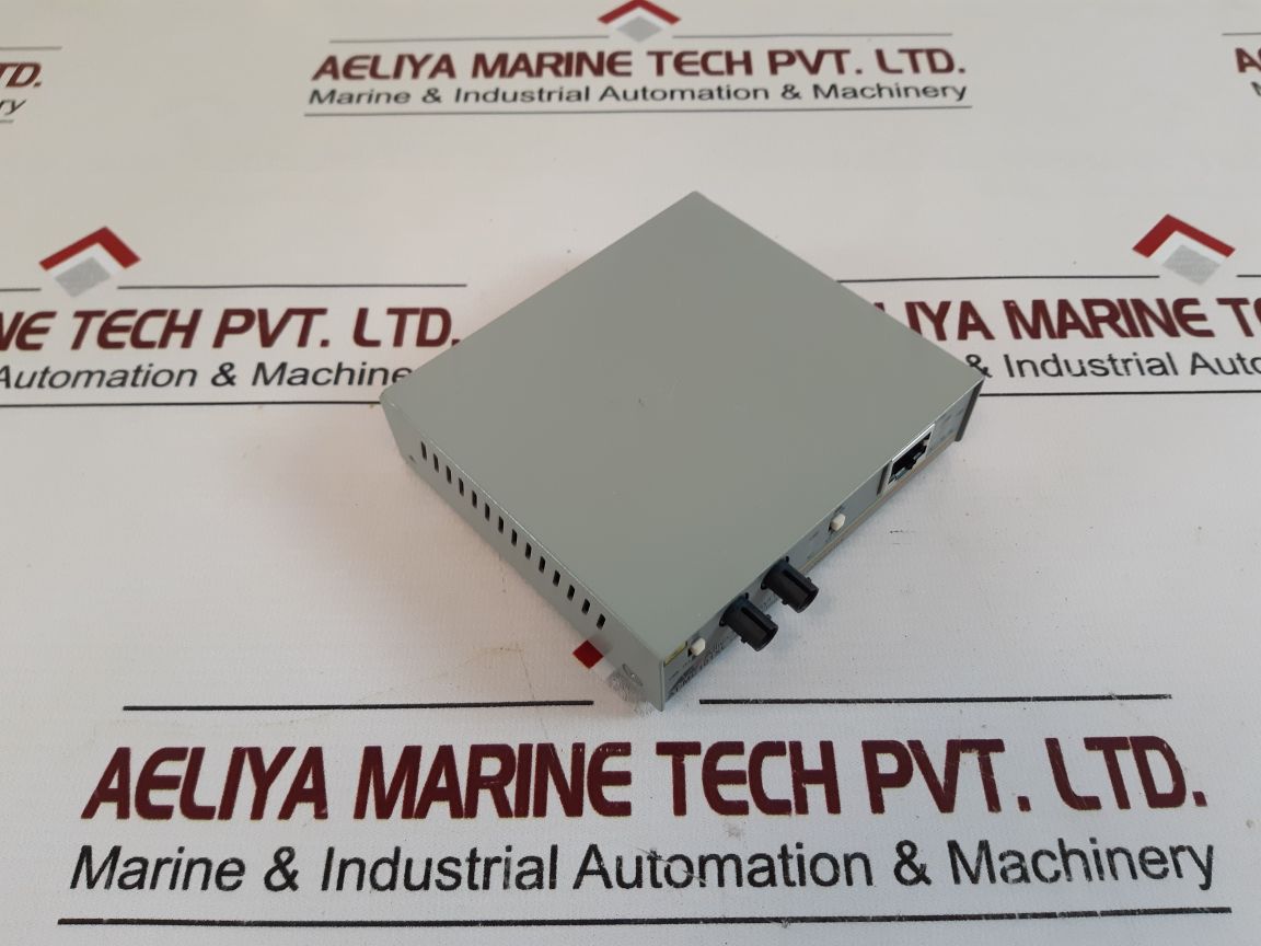 Allied Telesyn At-mc101Xl Fast Ethernet Media Converter 705-003691 Rev.A