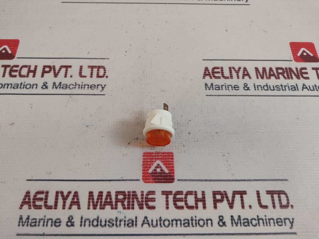 Lot Of 2X Arcolectric C7030Ah Orange Amber Lamp 240V