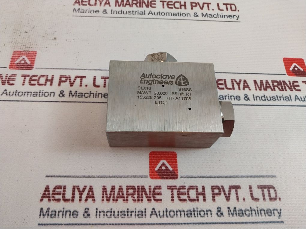Autoclave Engineers Clx 16 Medium Pressure Elbow Fitting