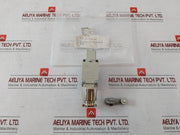 Azbil 1Ls19-j Compact Limit Switch 10A-125-250 Or 480Vac Ns650Ep0L 1340P