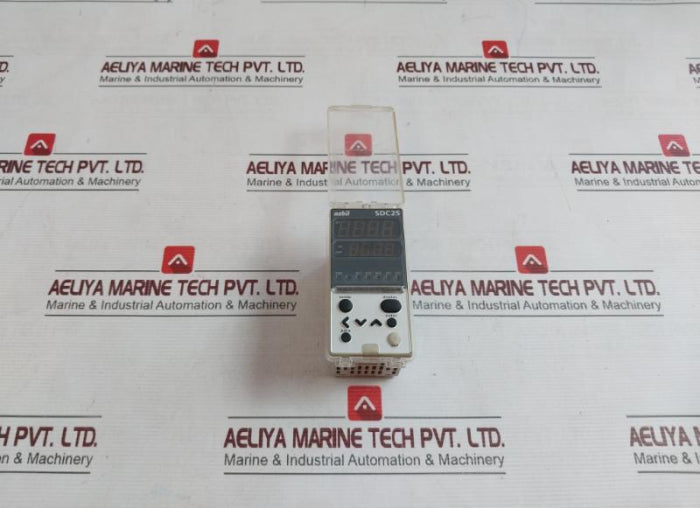 Azbil Sdc25 C25Tc0Ua1000 Single Loop Controller Ac 100-240V 50/60Hz 160411009