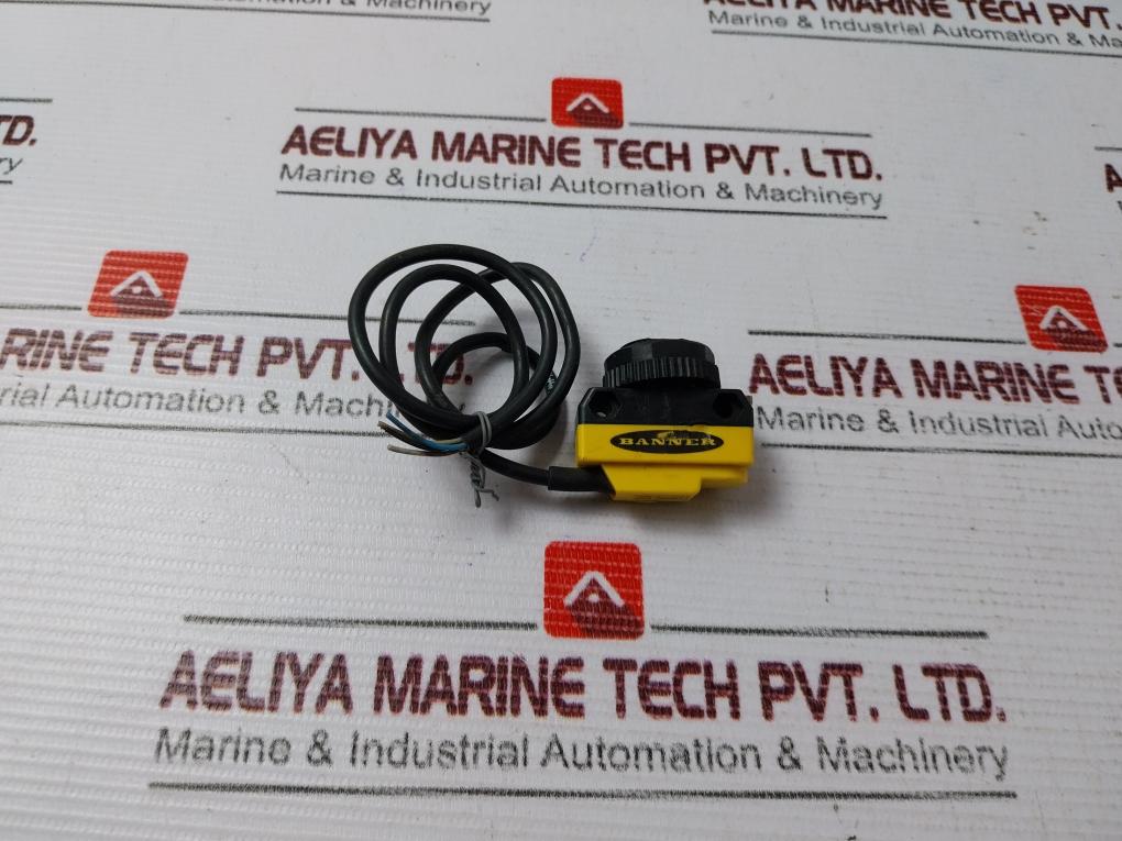 Banner Qs18Vp6R Sensor 10-30Vdc