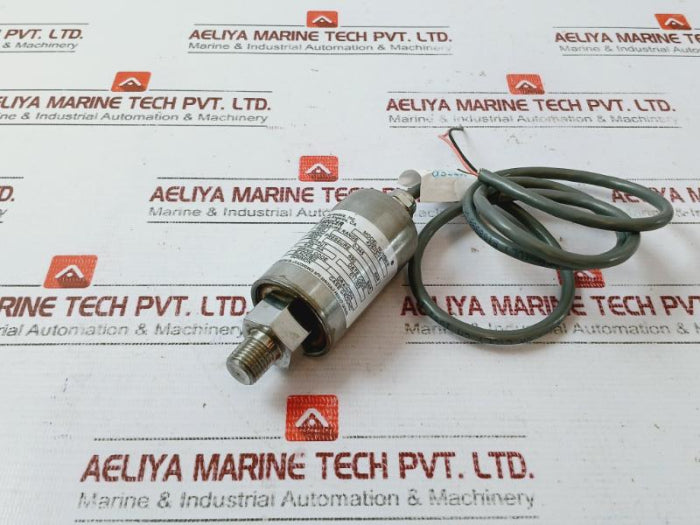 Barksdale 425H3-15 Pressure Transducer 0-5000 Psig