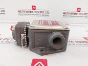 Barksdale P1H-k340-gl Pressure Switch With Test Cock 137 Bar