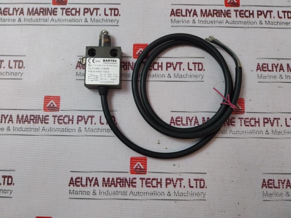 Bartec 07-2951-1130/09 Limit Switch 250V 5A