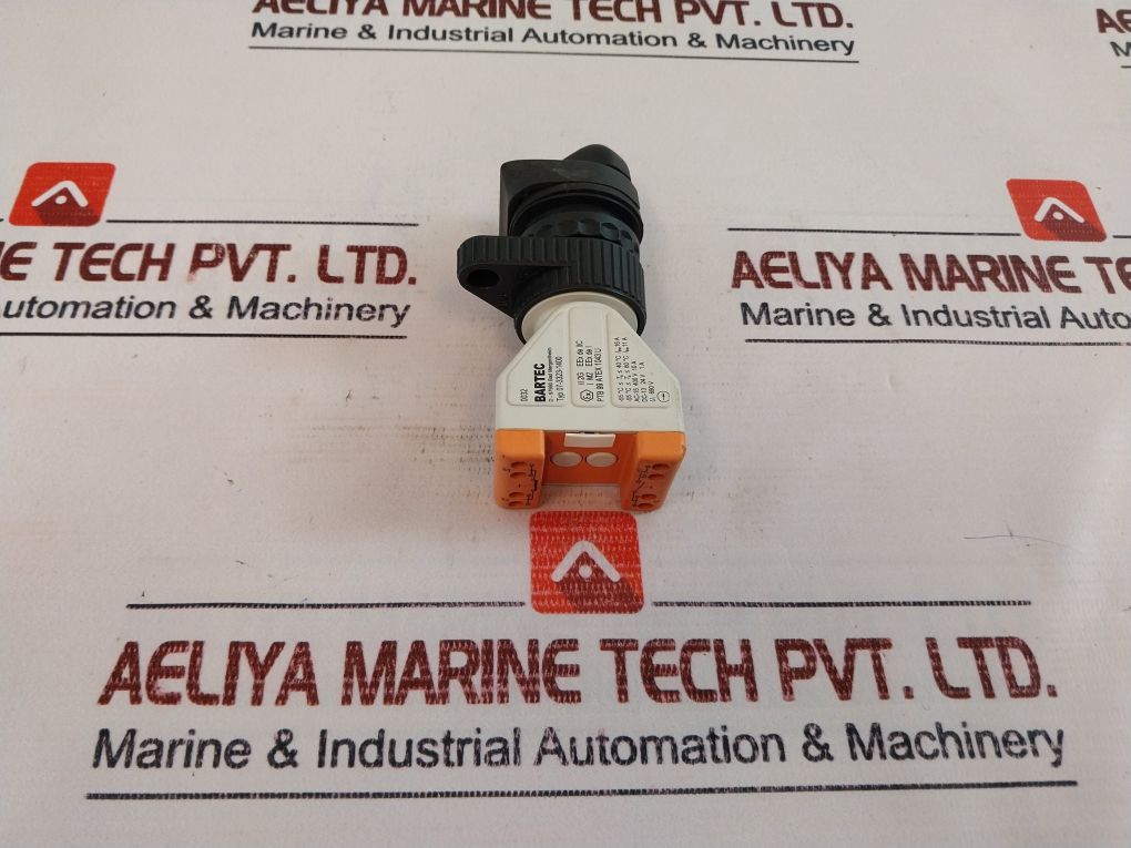 Bartec 07-3323-1400 Panel Mounted Switch Module 690V