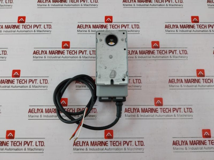 Belimo Lm72A Damper Actuator 48-110Vdc 2.5W 300/500V 105C 300V Ft1 05V2V2-f Ip54