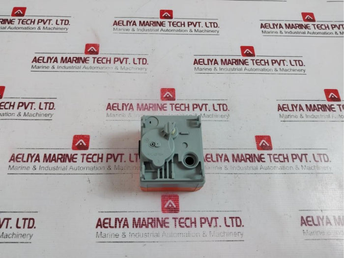 Belimo Sm24A-s Damper Actuator 24Vac/Dc 150S Ip 54