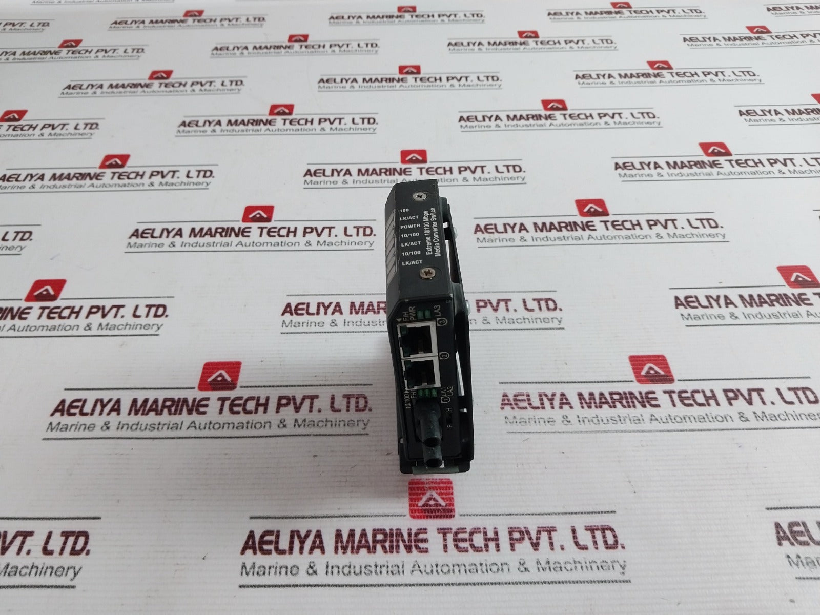 Black Box 724-746-5500 Media Converter Switch Rev L 24Vdc