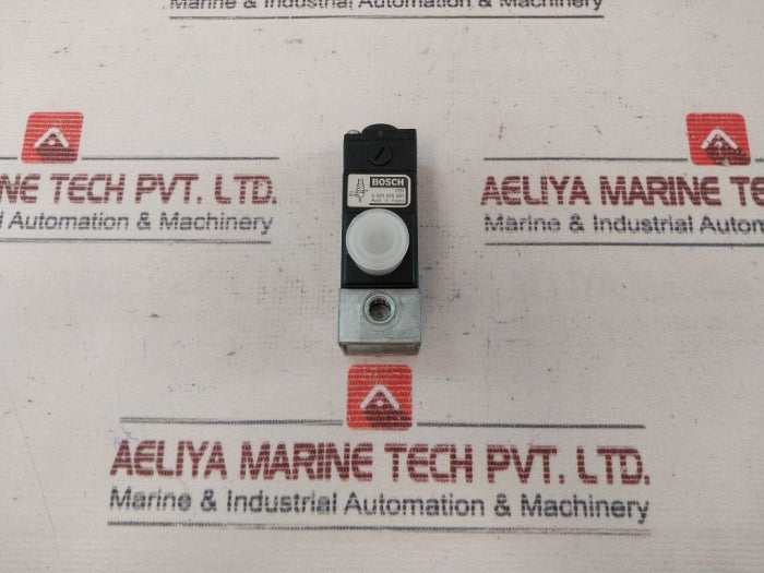Rexroth Bosch 0 820 005 201 Directional Valve 1825503026