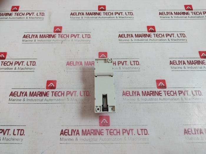 Bticino F411/4 Independent Relay Actuator 110Ã·230V 09W04