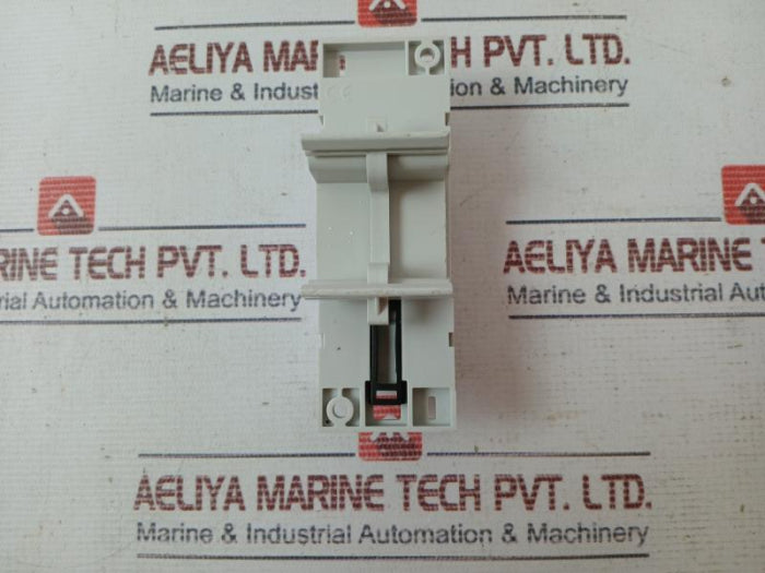 Bticino F411/4 Independent Relay Actuator 110Ã·230V~ 2A 09W03