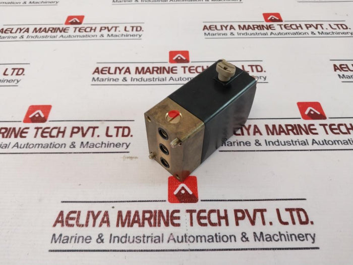 Burkert 0331 D 2,0 Nbr Ms Single Solenoid Valve 220-230V