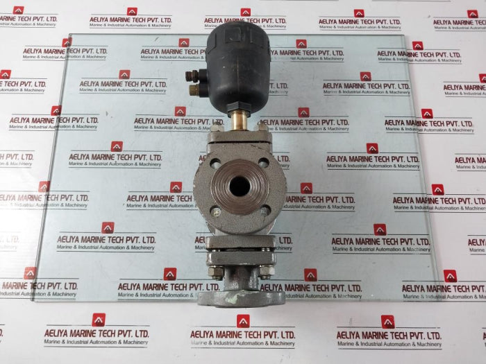 Burkert 2002 B 25,0 Ptfe S Pneumatically Valve 2.5-1 Bar 