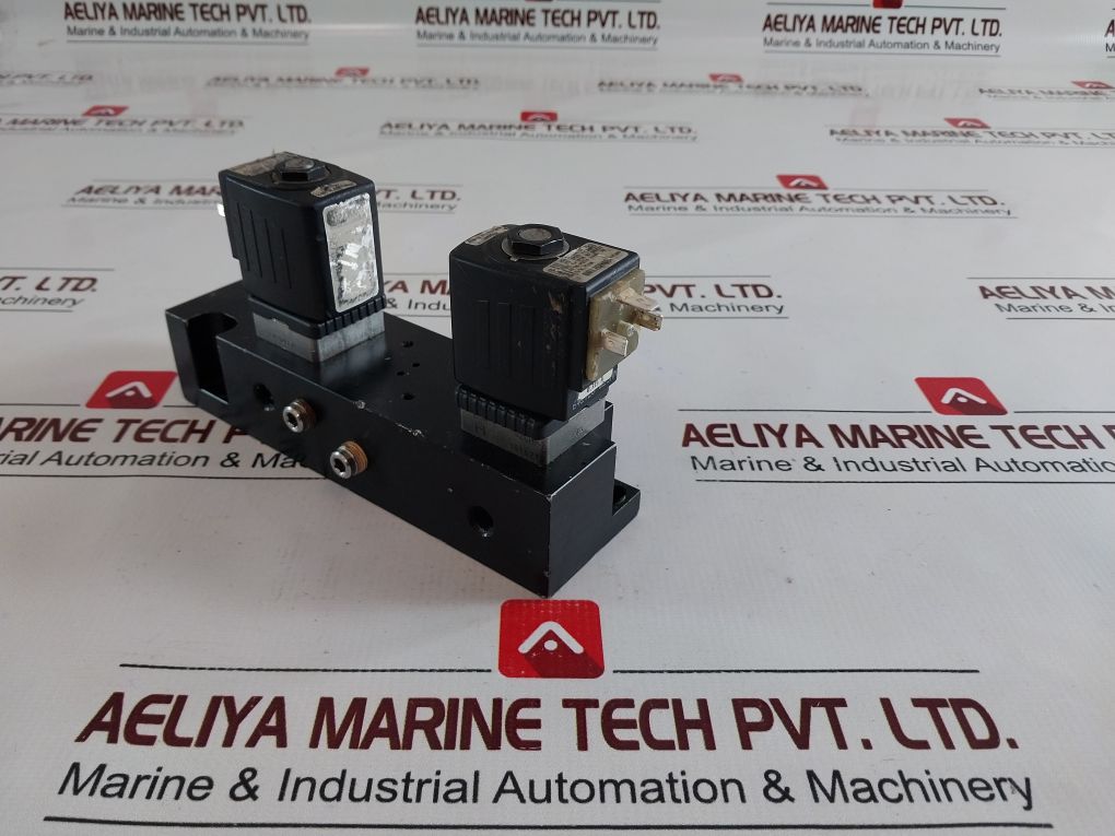 Burkert 6013 A 1,2 Nbr And 00179846 Solenoid Valve With Coil