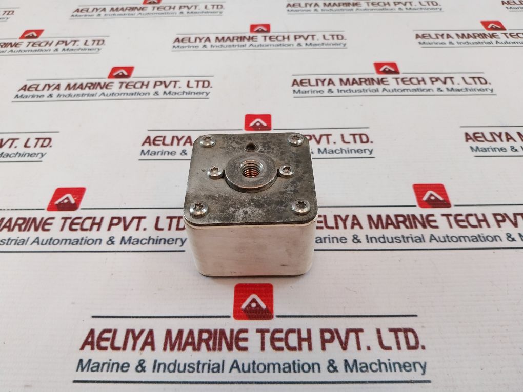 Bussmann 170M5415 Fuse 900A 700V