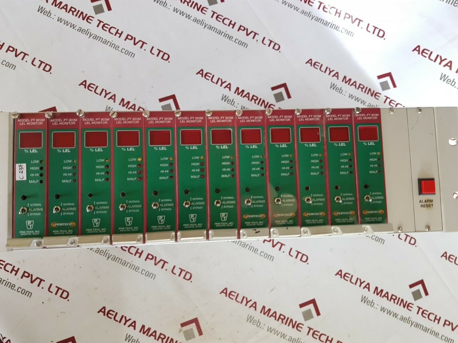 Pem-tech pt 902m lel monitor