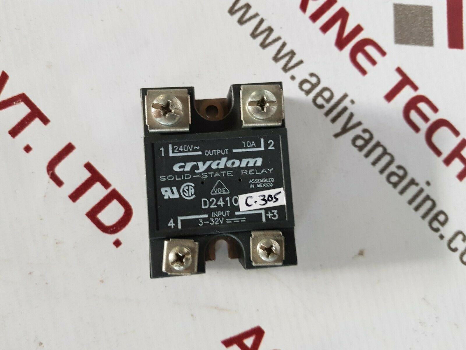 Crydom d2410 solid-state relay