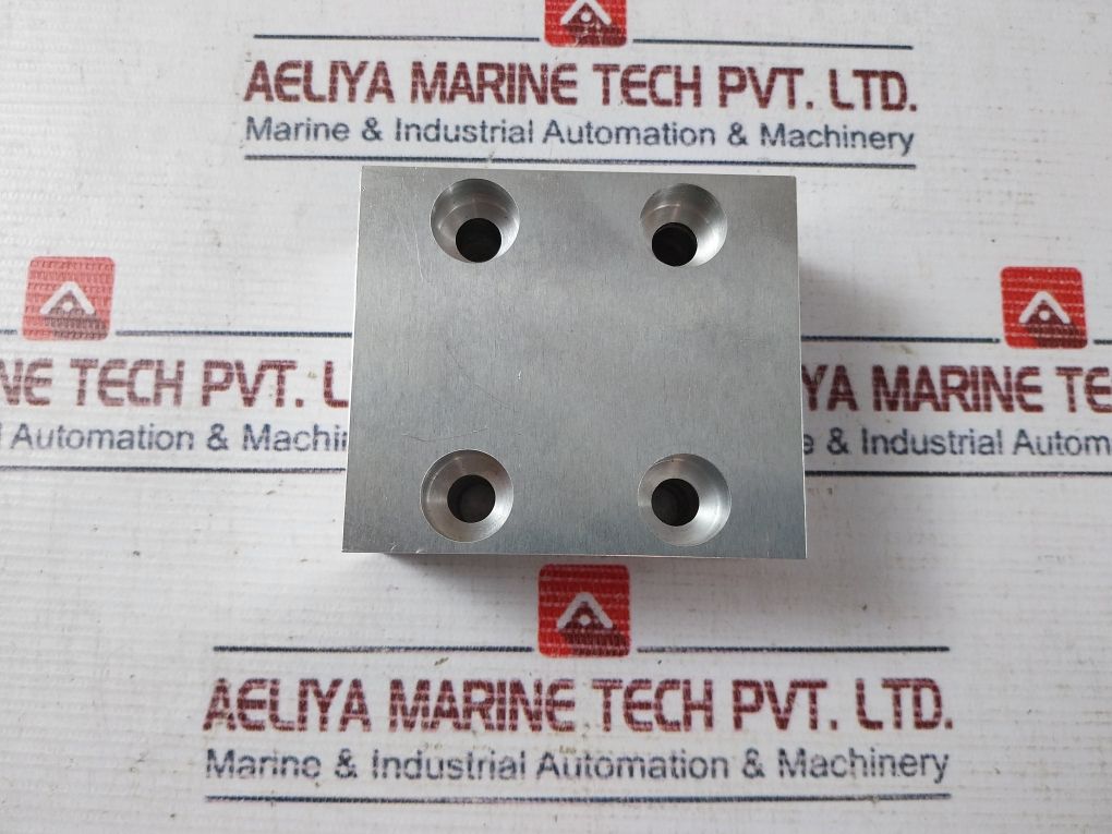 C7100.371 Valve Case Manifold Pressure Relief Valve