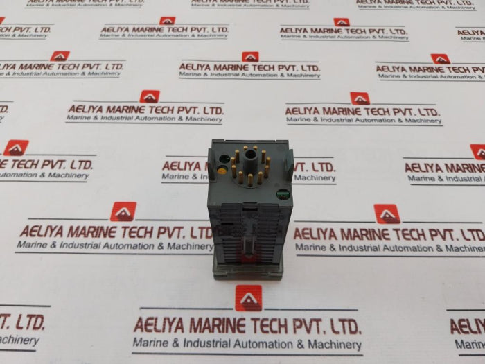 Cal Controls  Cal 8000 Temperature Controller 847.2Kd Xp5 Tp5