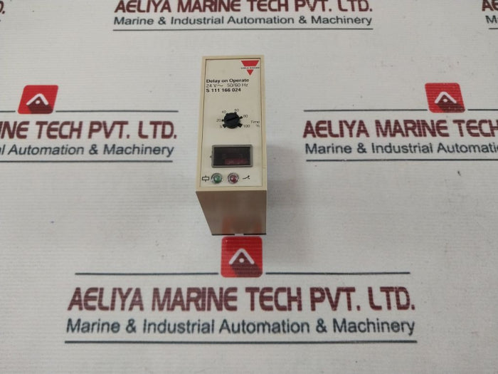 Carlo Gavazzi S 111 166 024 Plug-in Timer