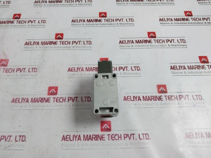 Ccqde Wlca12-2 Limit Switch Ui-380V, Ith-10A, Ip66