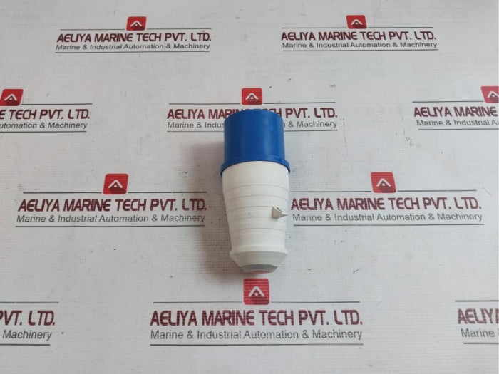 Cee Aj-023 Industrial Splash Proof Plug Ip44 32A-6H/220-250V Iec309-2