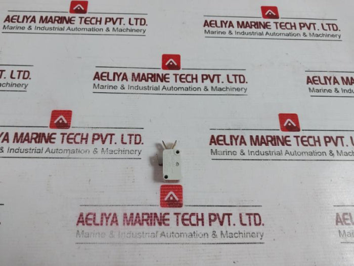 Cherry E33 Limit Micro Button Gate Switch 125-250Vac